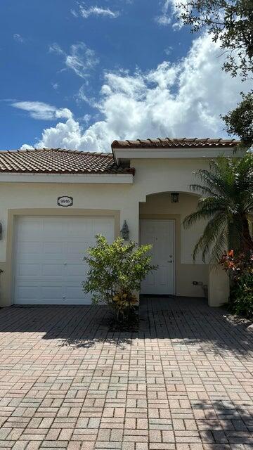 Photo - 9916 Galleon Dr Casa