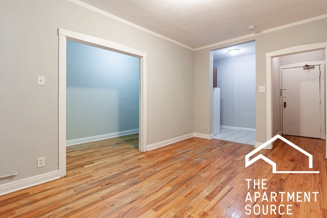 Photo - 511 W Melrose St Unit 311