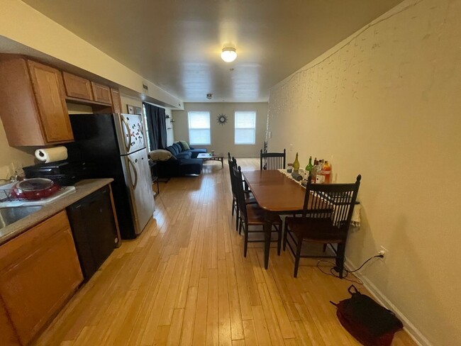 Photo - 1523 N 17th St Apartment Unit 3