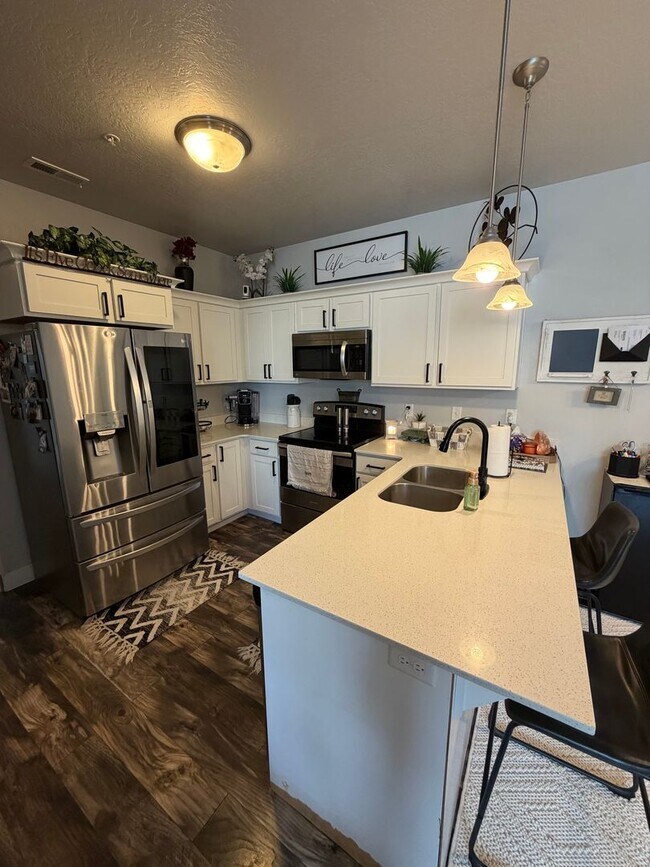Photo - Beautiful 3-Bedroom Condo in Herriman! (Dog-Friendly)