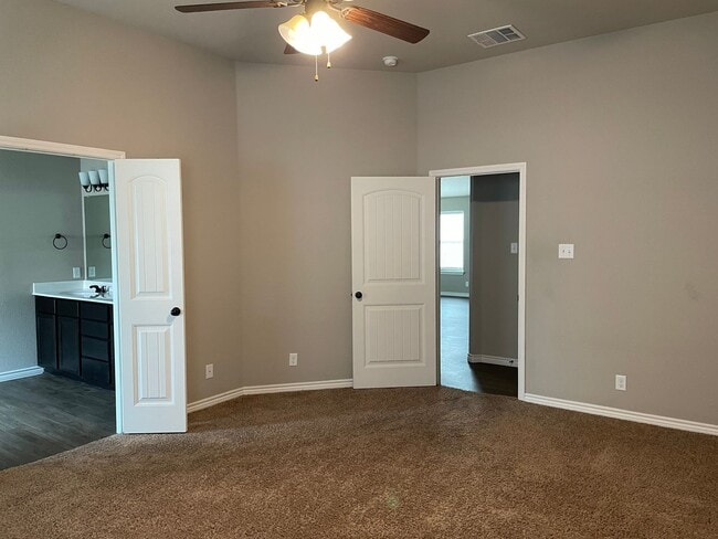 Photo - **NO PETS*** | Beautiful Single-Story 4 BR, 2.5 Bath | Covered Patio | Close to Fort Cavazos