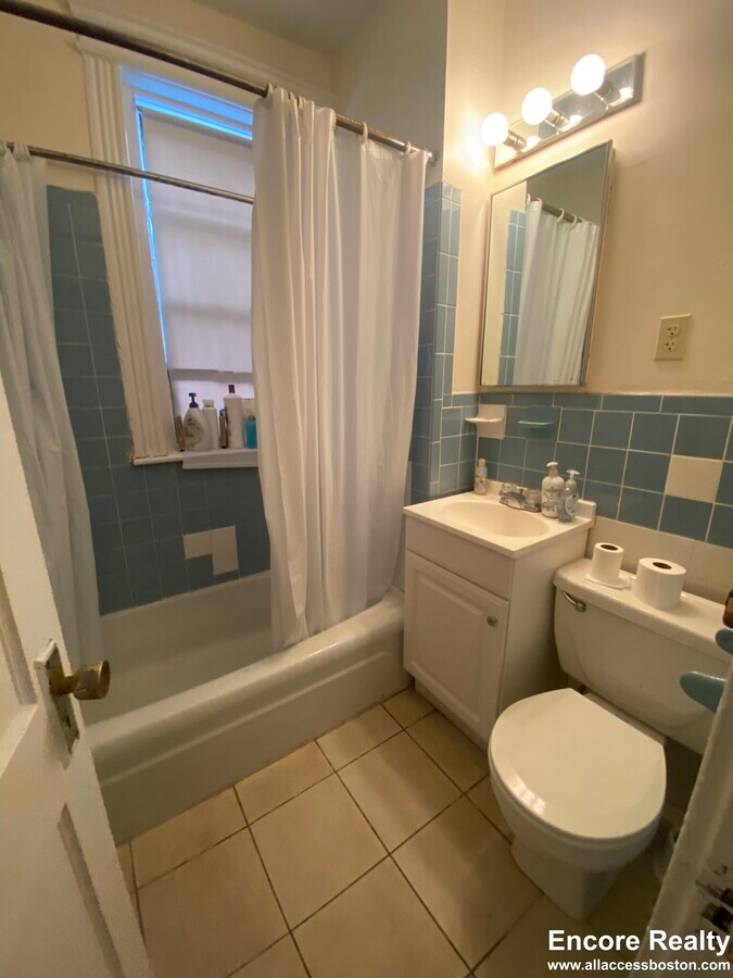 Photo - 1152 Commonwealth Ave Unit 31