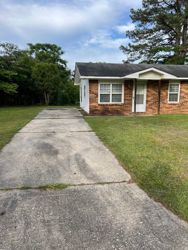 Photo - 104 Jordan Ct House