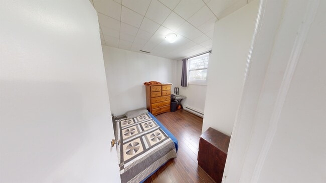 Photo - 50 LeslieUnit 3 Unité 3