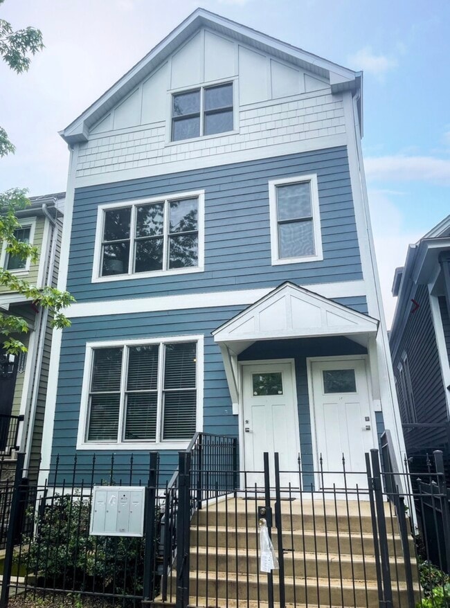 Photo - 3114 N Southport Ave Unit 1F