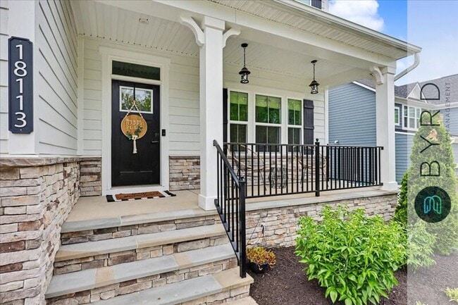 Photo - 18113 Sagamore Dr