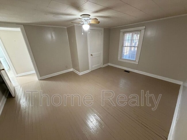 Photo - 2066 Tyson Loop Rd