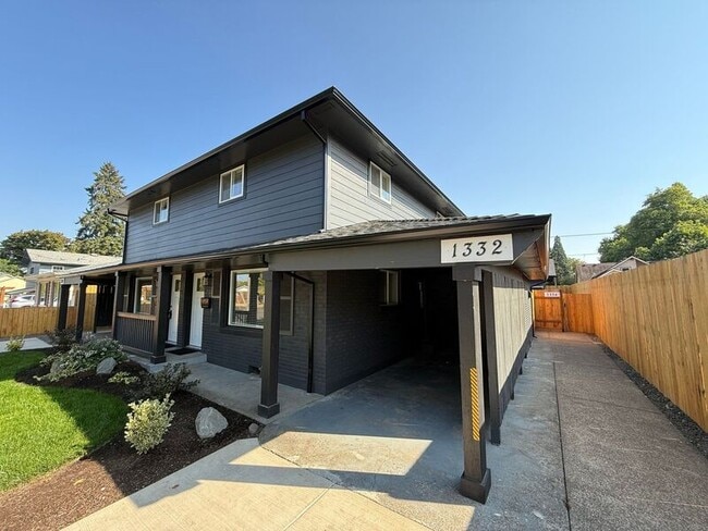 Photo - 1332 SW 8th Ave