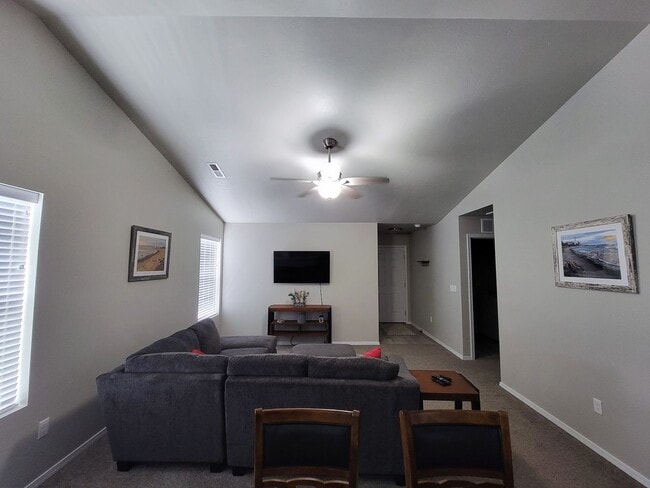 Photo - Executive Rental!