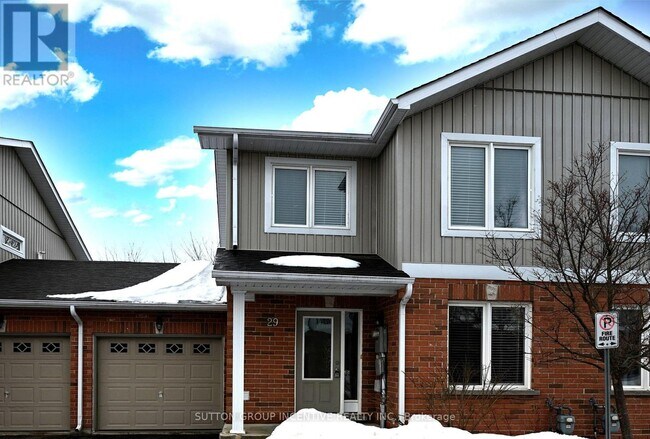 Photo - 90 Sovereigns Gate