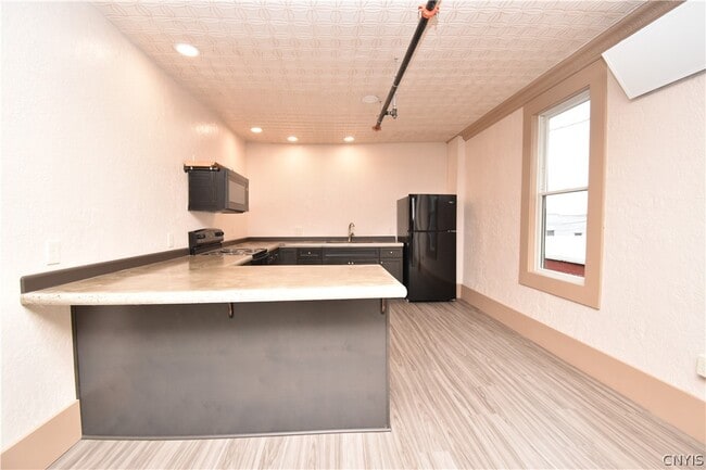 Photo - 152 Court St