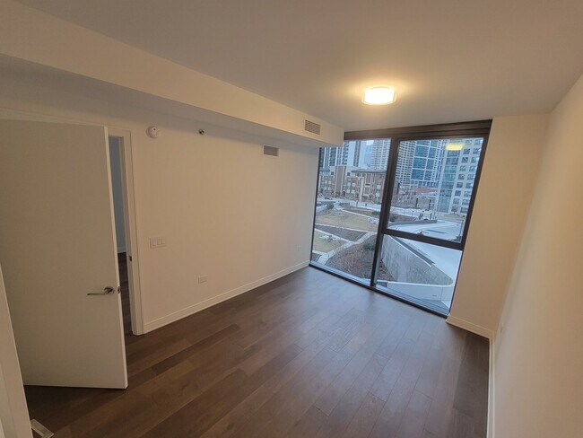 Photo - 211 N Harbor Dr Unit 307