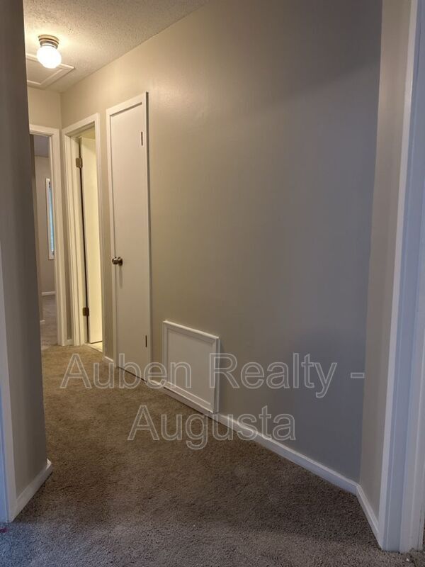 Photo - 3208 Summerchase Cir