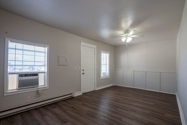 Photo - Newly remodeled! 1bed/1 bath! ADU (Access...