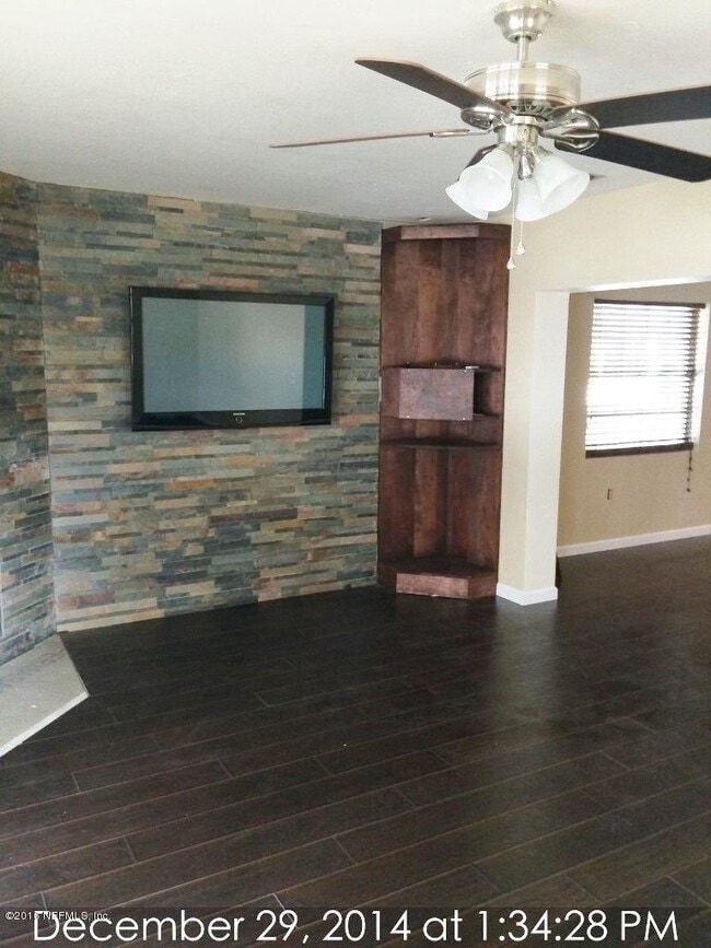 5640 Silver Sands Cir