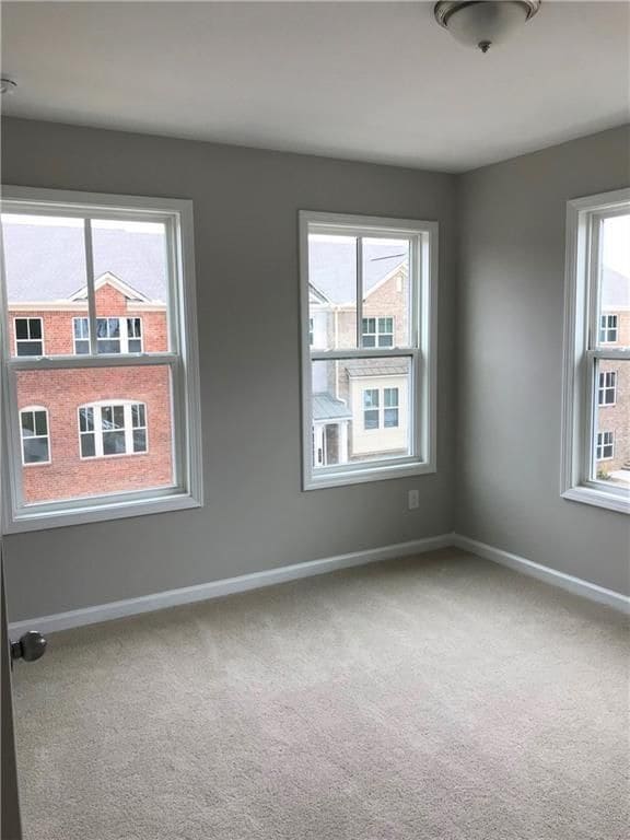 Photo - 596 Sunset Park Dr