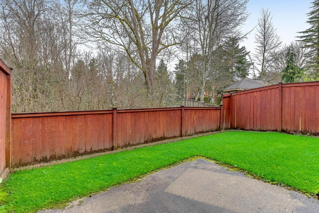 Photo - Gorgeous 3 Bedroom Townhome in Gated Commu... Unidad A8