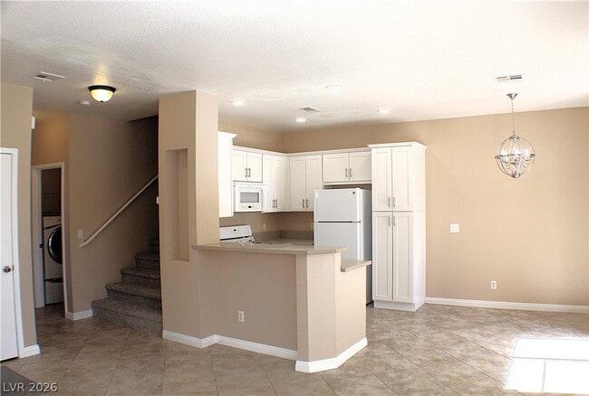 Photo - 251 S Green Valley Pkwy Unidad 5112