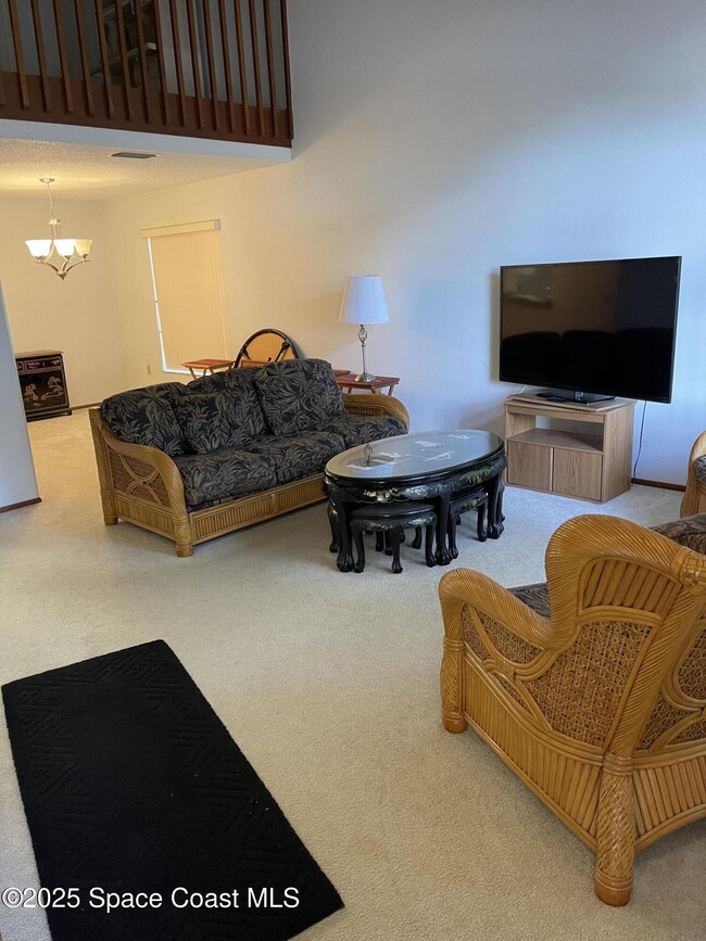 Photo - 1547 Clover Cir