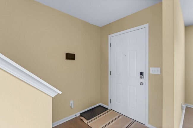 Photo - 430 Rockcrest Way