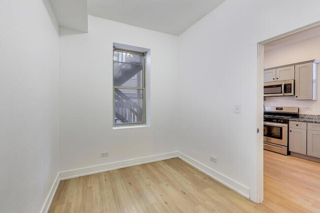 Photo - 1908 W 48th St Unit 1R