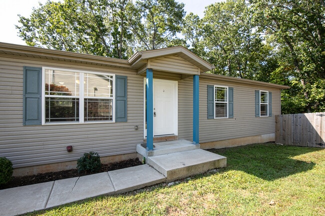 Photo - 305 Dogwood Pl