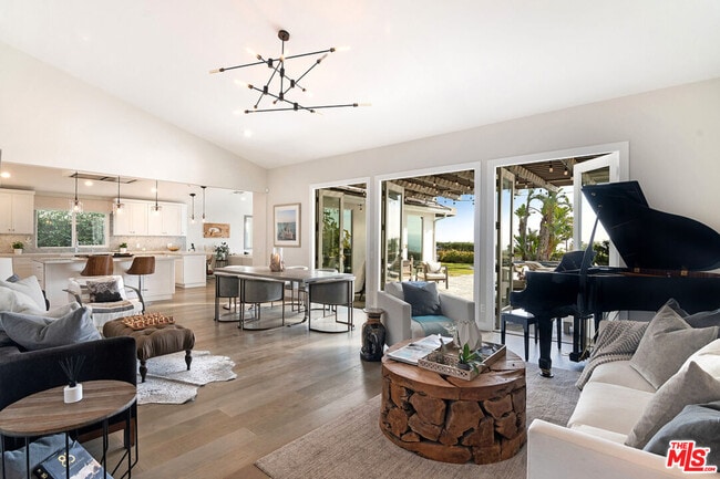 Photo - 7526 Wiscasset Dr