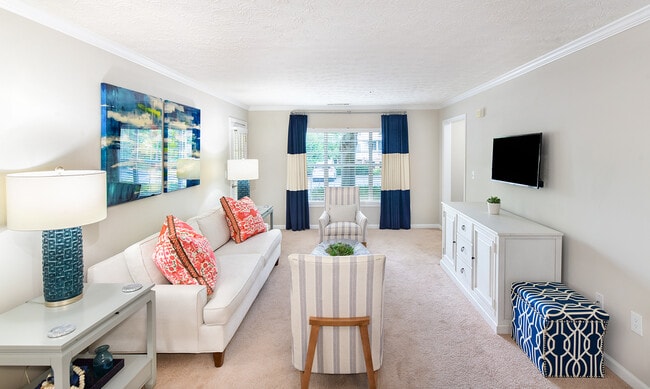3BR, 2BA - 1440SF