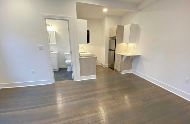 Photo - 11 Queensberry St Unit 32