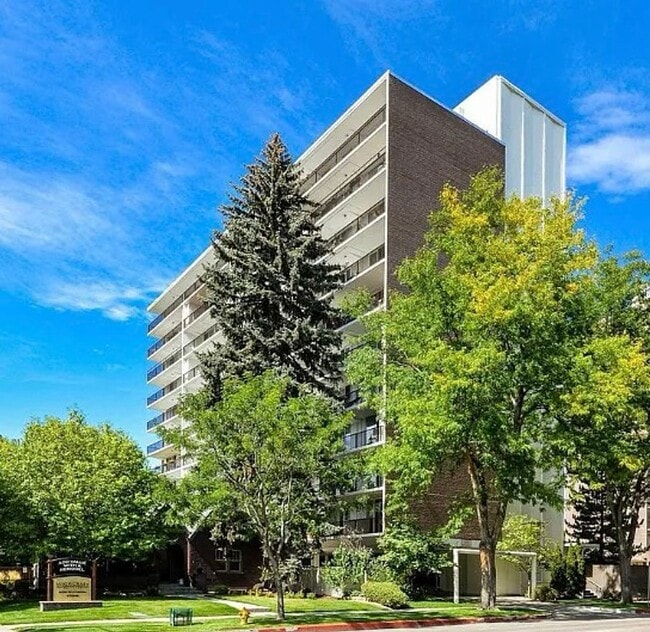 Building Photo - Secure One-Bedroom Condo Near CSU with Premium Community Amenities