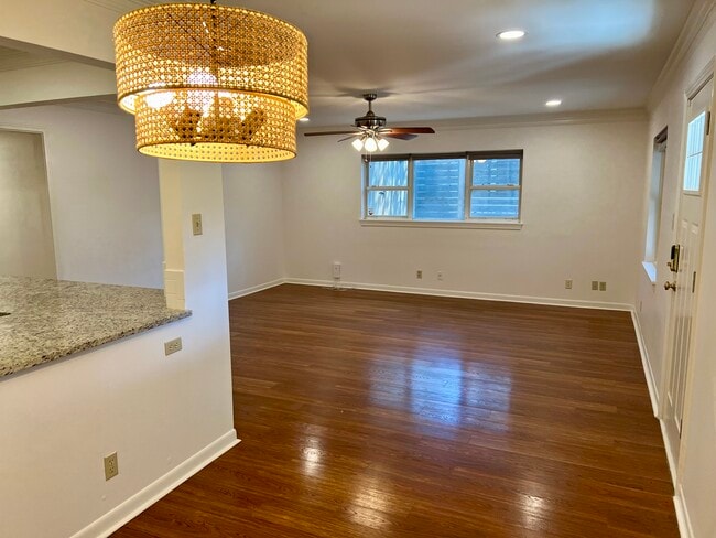 Photo - 1706 Virginia Avenue