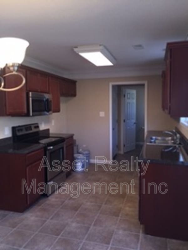 Photo - 5909 Apple Valley Dr