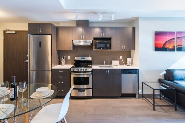 Photo - 169 Lisgar St Unit ID1222975P