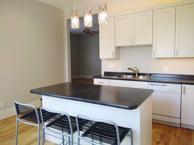 Photo - Tenth Street Unit 1