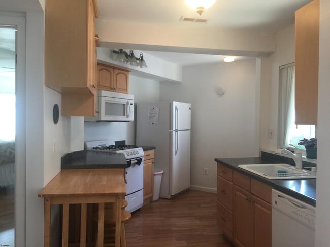Photo - 407 36th St S Unit R2