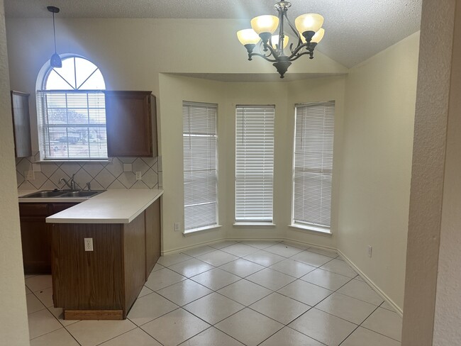 Photo - 8424 Cove Meadow Ln