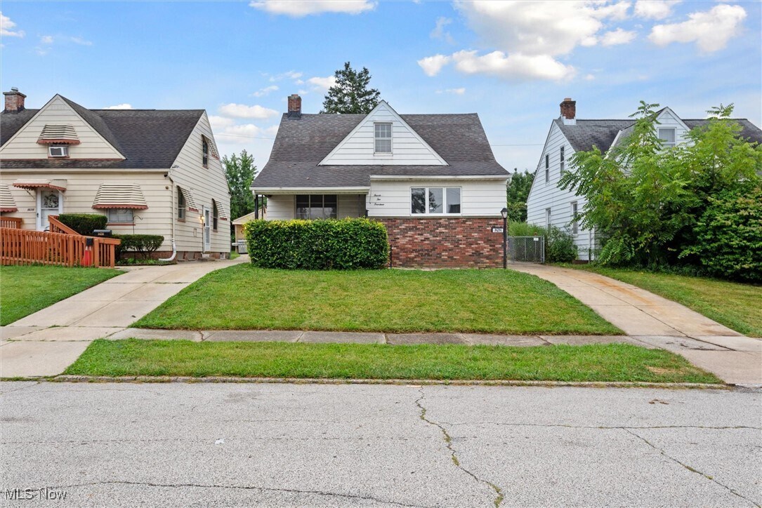 Photo - 14214 Reddington Ave