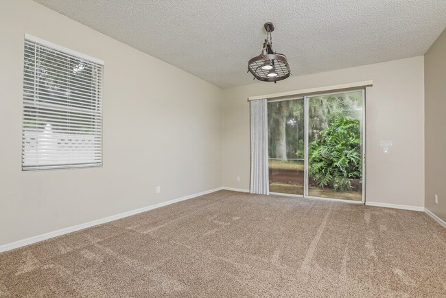 Photo - 13761 Meadowpark Ave