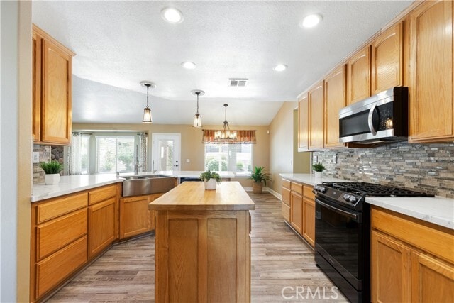 Photo - 15521 Sherri Ln