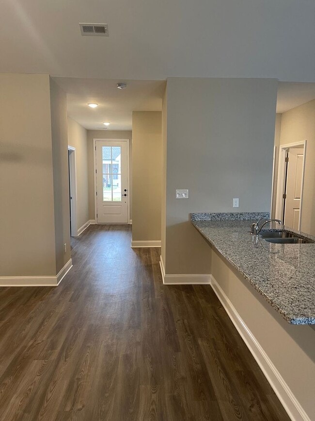 Photo - 2-Bedroom Townhome in Lenoir City