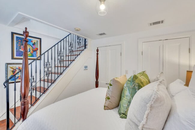 Photo - 9 W Gordon Ln Unidad ID1244814P