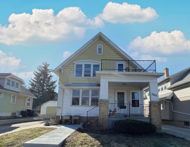 Building Photo - 2259 N 72nd St Rental