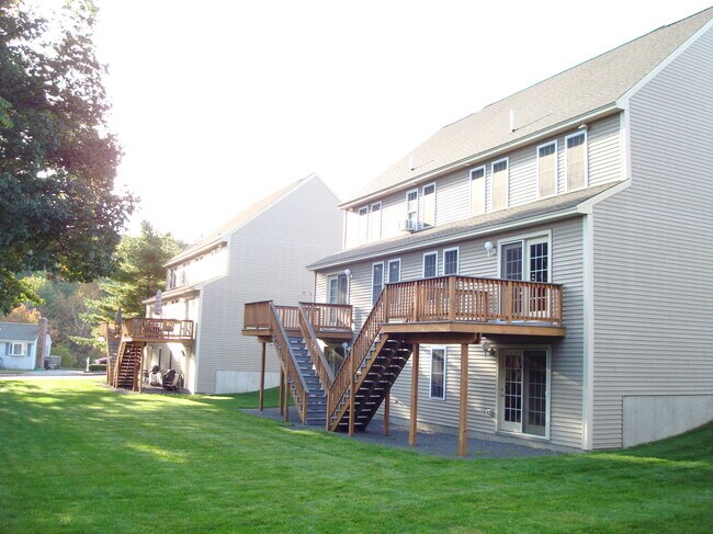 Photo - 176 Middle St Unit 176 Middle Street Leominster Ma