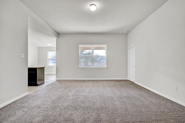 Photo - ***MOVE-IN SPECIAL: ONE WEEK FREE***Well-A...