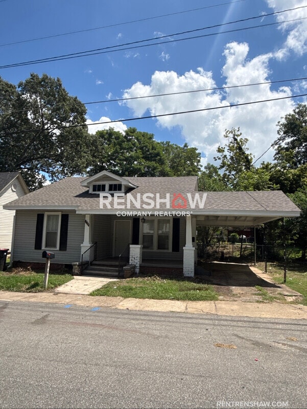 Building Photo - 704 N 17th Ave