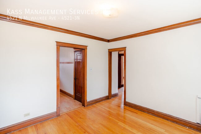 Photo - 4521 N Milwaukee Ave Unit 4521-3N