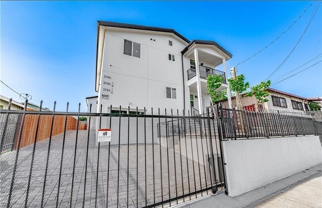 Building Photo - LANFRANCO(3743) Unit LANFRANCO(3743)