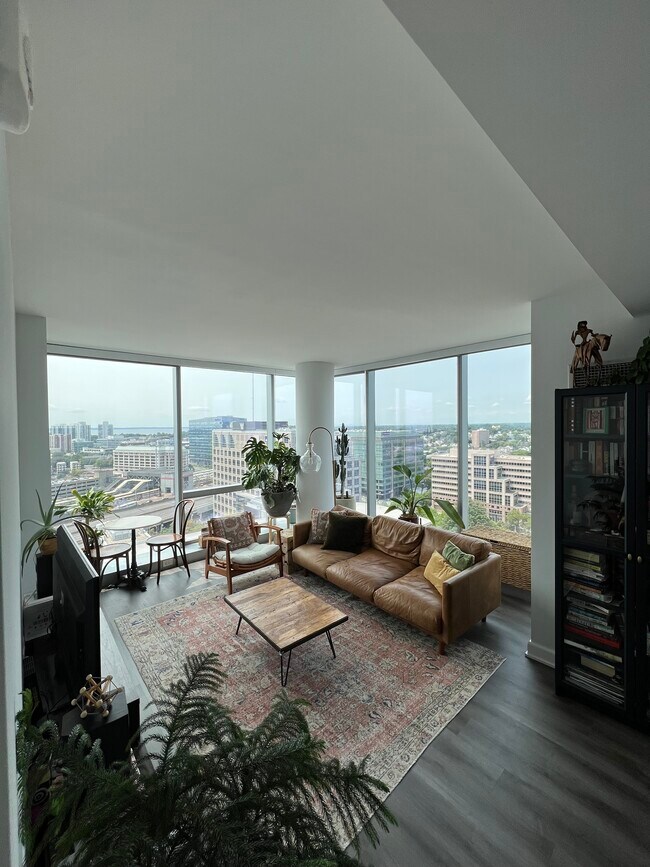 Living room - 421 Atlantic St Apartment Unit 21D