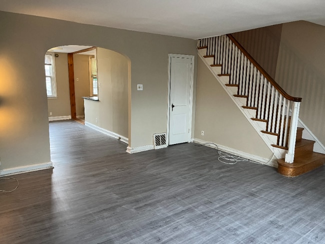 Photo - 6332 Tabor Ave