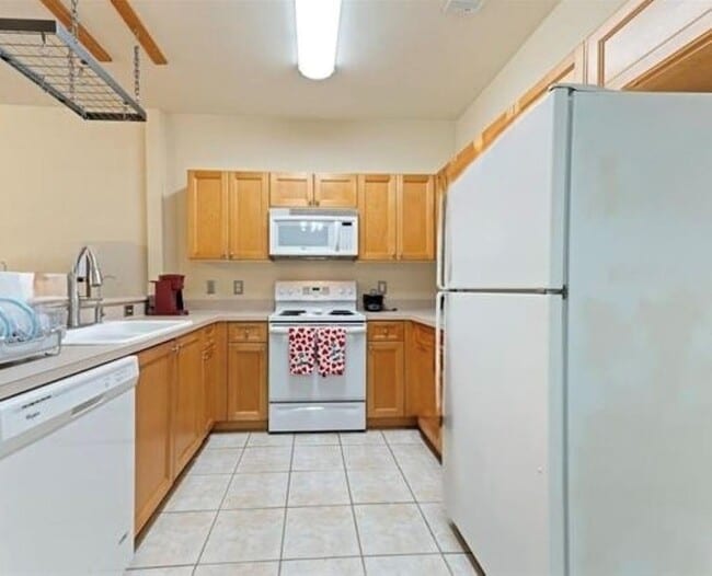 3400 Old Bainbridge Rd Unit 108